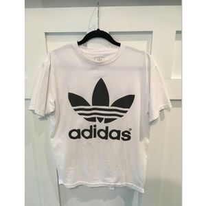 adidas logo tshirt